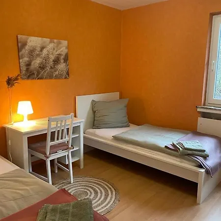 Apartment First Floor Laatzen Hannover