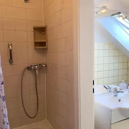 First Floor Laatzen Apartment Hannover