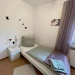 First Floor Laatzen * 汉诺威